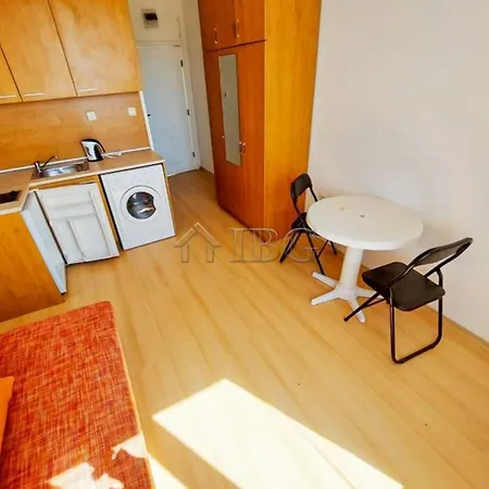 Beautiful, Cozy 1 Bedroom Sunny Beach, Sunny Day 5 Tŭnkovo